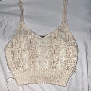 beige knit tank top well-fitted & cropped
